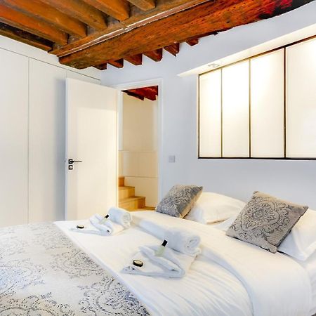 Guestready - Stylish Flat In The Heart Of Paris Lägenhet Exteriör bild