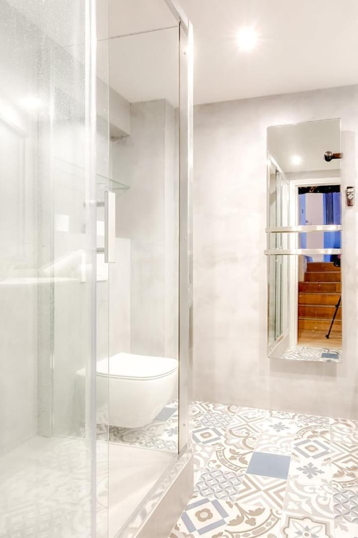 Guestready - Stylish Flat In The Heart Of Paris Lägenhet Exteriör bild